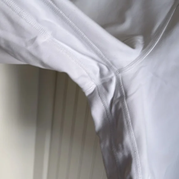 Lululemon Align Short 8" White - Picture 4 of 6